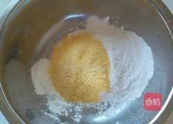 Illustration of how to make cornmeal glutinous rice balls stuffed with bean paste 1