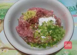 Illustration of how to make meat buns 3