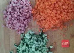 Illustration of how to make assorted fried rice 1