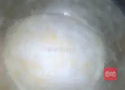 Illustration of how to make pumpkin flower steamed buns 2