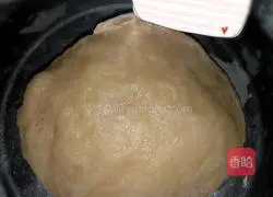 Illustration of how to make rose flower cake 1