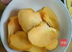 Leek and Scallion Cake Recipe Illustration 6