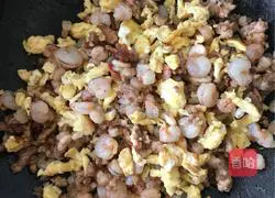 Illustration of how to make wontons 5