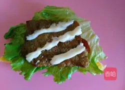 Illustration of how to make black pepper steak sandwich 10