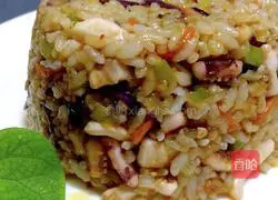 Illustration of how to make squid fried rice 11