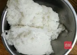 Illustration of how to make refreshing fried rice 1