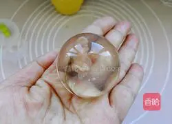 Illustration of how to make cherry cakes 10