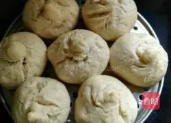 Illustration of how to make steamed buns 6