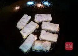 Illustration of how to make spring rolls with leftover wonton skins 4