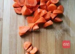 Illustration of how to make milky carrot pancakes 1