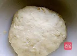 Illustration of how to make leek and egg pie 1