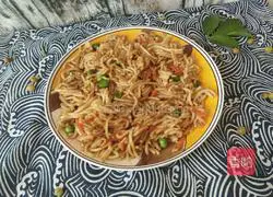 Illustration of how to make black pepper fried noodles 12