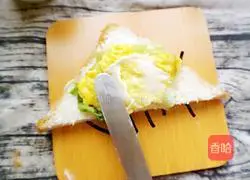 Illustration of a day's sandwich making 11