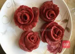 Illustration of how to make rose steamed buns 11