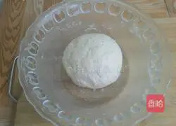 Illustration of making whole wheat pepper and sesame sesame cakes 3