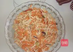 Illustration of how to make vegetarian buns with carrot filling 8