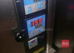 Illustration of how to make a sandwich 8