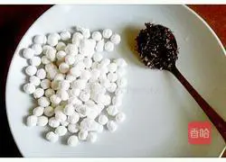 Rice wine and osmanthus boiled Illustration of making small glutinous rice balls 2