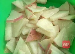 Illustration of how to make steamed buns with pork and radish 2