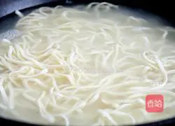 Illustration of home-style fried noodles 3