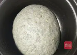 Illustration of making black sesame handmade steamed buns 2