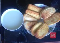 Illustration of how to make fried egg and steamed buns 7