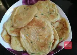Illustration of how to make melon and egg pancakes 9