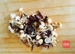 Illustration of how to make small leather umbrella pancakes 4 