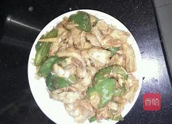 Illustration of how to make fried noodles with green pepper 6