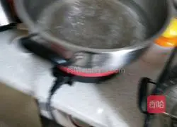 Illustration of how to make white radish and meat dumplings 14