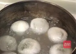 Illustration of how to make milk dumplings during the Lantern Festival on the 15th day of the first lunar month 4