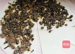 Illustration of how to make mushroom patties 6