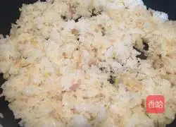 Thai pineapple fried rice recipe illustration 7