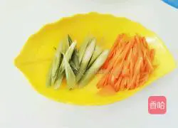 Illustration of how to make cabbage fried noodles 3