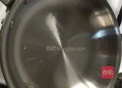 Illustration of how to make avocado and egg sandwich 2