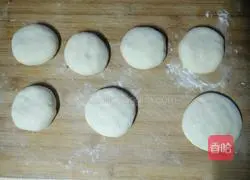 Illustration of making bean paste cake 7