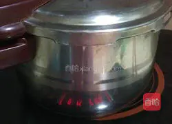 Mexican Avocado Bean Burrito Recipe Illustration 2