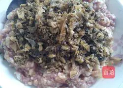 Illustration of how to make steamed meatloaf with kohlrabi leaves 6