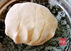 Illustration of making homemade carrot flavored glutinous rice balls 7