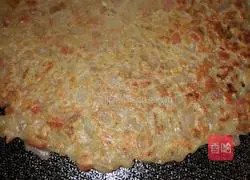 Illustration of how to make onion pancakes with electric pan 7