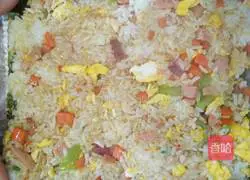 Illustration of how to make seaweed fried rice 10