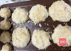 Illustration of how to make shrimp cakes 6