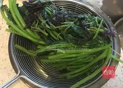 Illustration of how to make amaranth buns 6