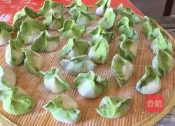 Baicai Dumpling Recipe Illustration 7