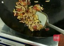 Illustration of how to make cabbage pancakes 3
