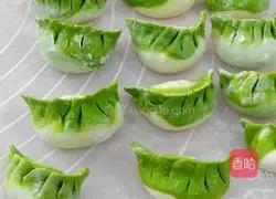 Illustration of how to make jade dumplings 9