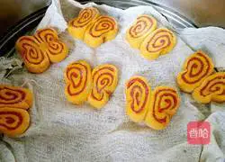 Illustration of how to make butterfly steamed buns 11