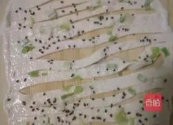 Thousand-layer scallion pancake recipe 8