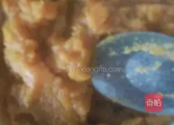 Illustration of how to make pumpkin steamed buns 7