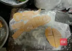 Illustration of how to make sweet potato cakes 3